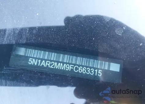 2015 Nissan Pathfinder S z USA, uszkodzony, nr VIN 5N1AR2MM9FC663315